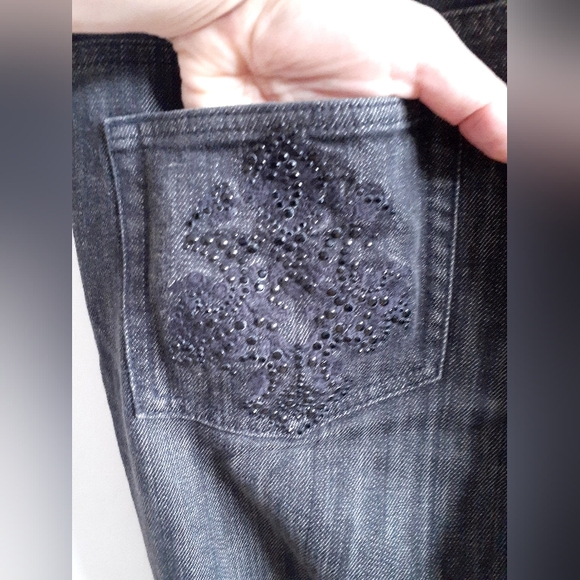 MK Embellished boot-cut Michael Kors jeans w/ bejeweled pockets - Picture 6 of 11